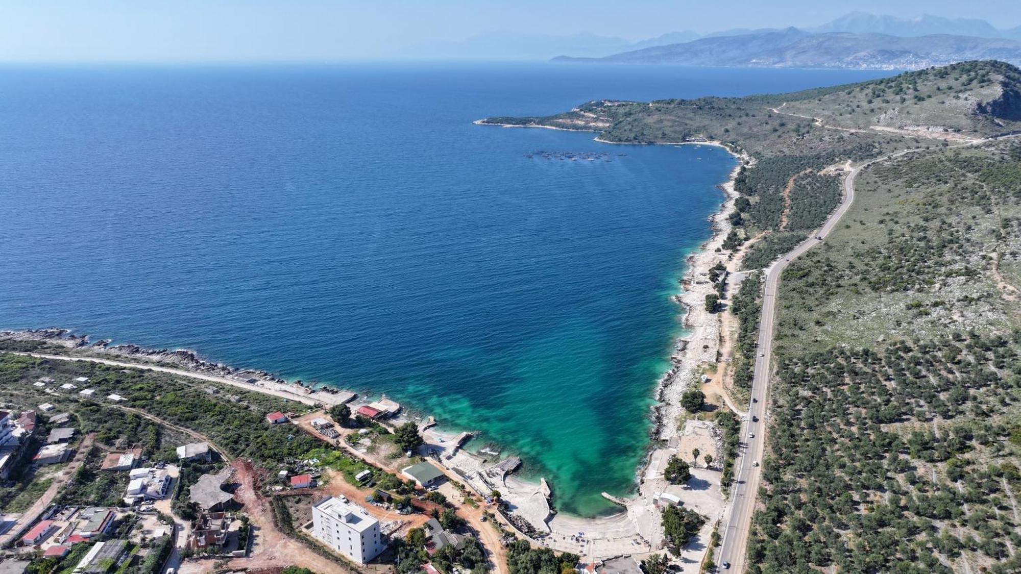 Vila Irdi Ksamil Luaran gambar