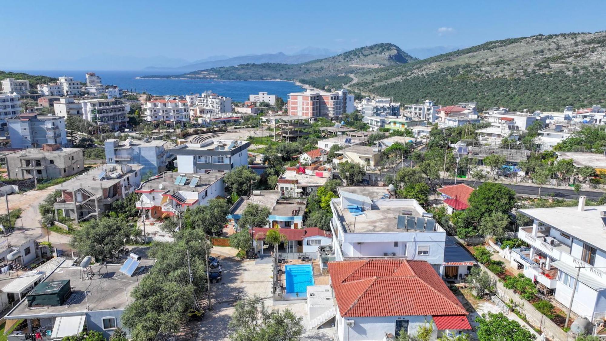 Vila Irdi Ksamil Luaran gambar