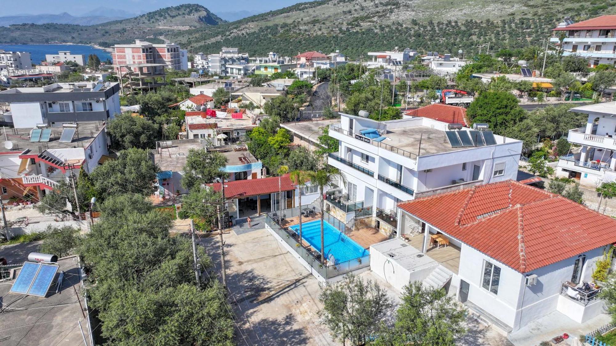 Vila Irdi Ksamil Luaran gambar