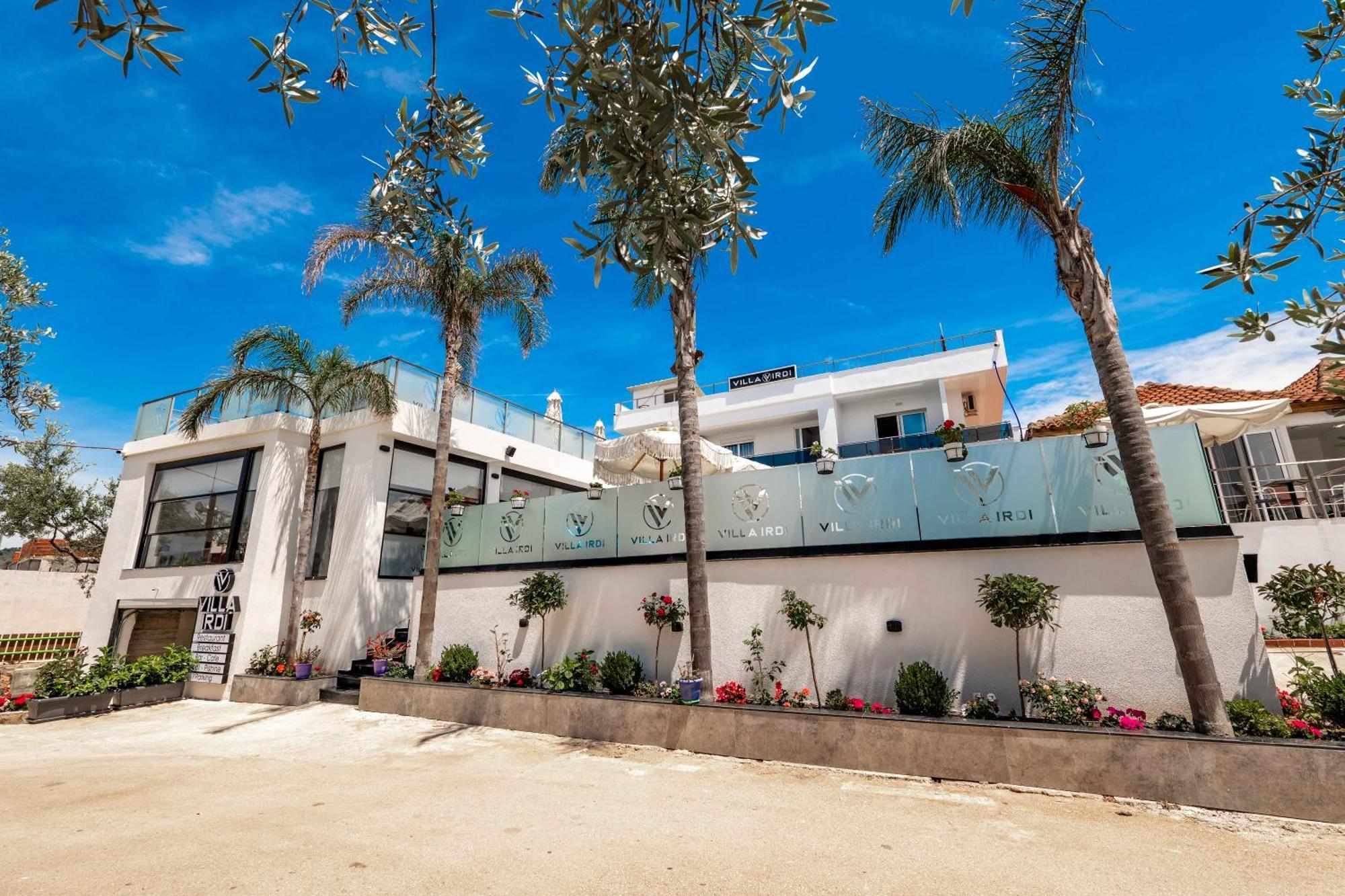 Vila Irdi Ksamil Luaran gambar